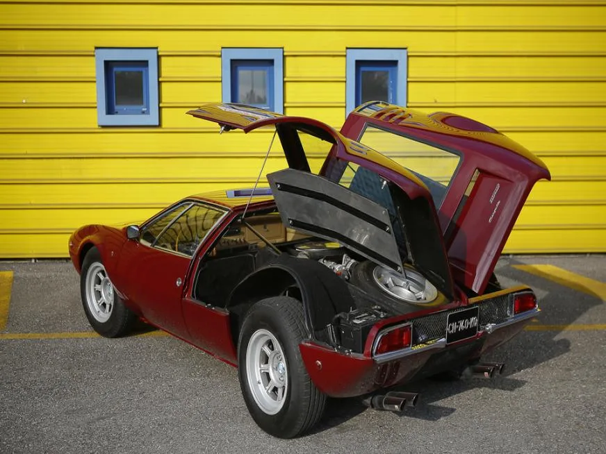 De Tomaso Mangusta